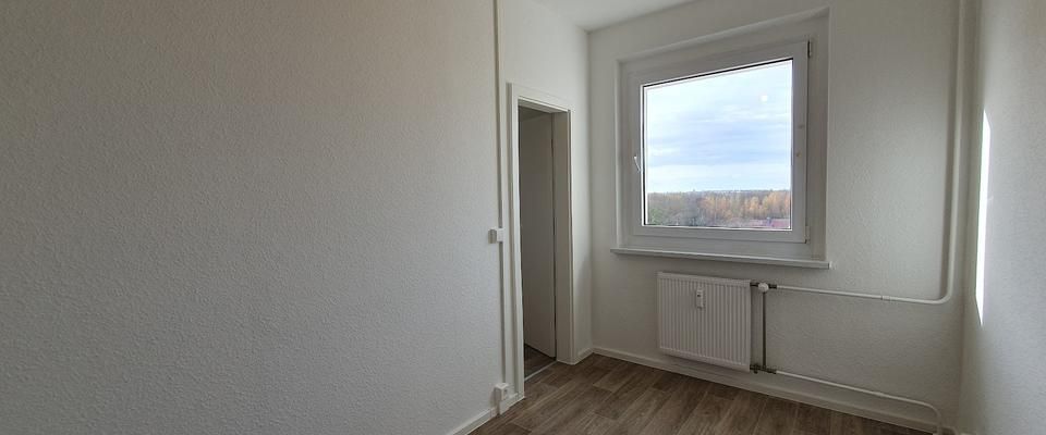 *Ab sofort! - 2 Zimmer mit EBK und Dusche & 2 NKM geschenkt* - Photo 1