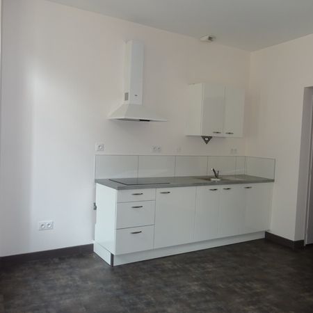 Location Appartement 3 pièces 57m² TOURNON SUR RHONE 07300 - Photo 3