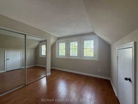 Lennox Mews Lofts - Photo 4