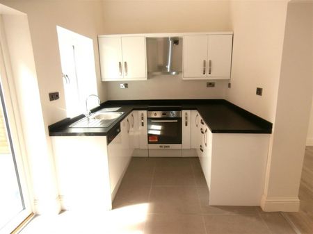 Knighton Drive, Stoneygate, Leicester - Photo 5