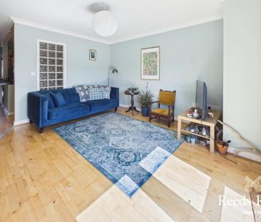 Flat 12B, Loughside Court, Kinnegar Avenue, Holywood, BT18 9JR - Photo 3