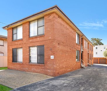 Coastal convenience in a boutique setting - Photo 3