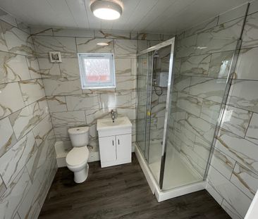 2 Bed Flat, Romsey Road, SO16 - Photo 5