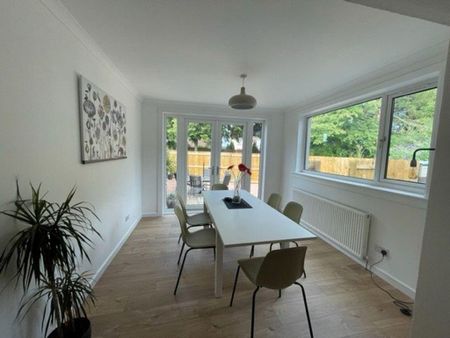 2 bedroom semi-detached house to rent - Photo 2