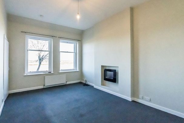 2 bedroom cottage to rent - Photo 1