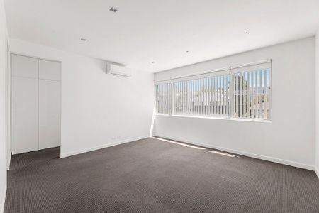 10 Heysham Way, Templestowe - Photo 3