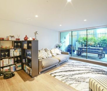One bedroom modern apartment - Photo 1