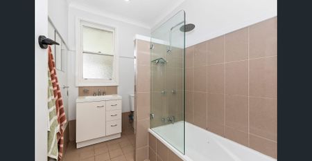 3 Bedroom Home - Photo 5