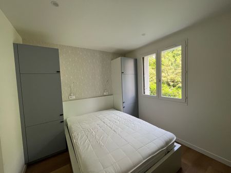 Appartement meuble neuf - coeur de ville - Photo 2