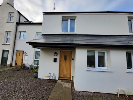 2 bedroom terraced house to rent - Photo 3