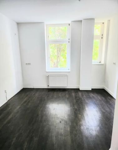 SCHÖNE 3-RAUM-WOHNUNG IN ZENTRALER LAGE - Foto 4