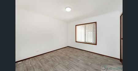 Walk to the beach - Photo 4