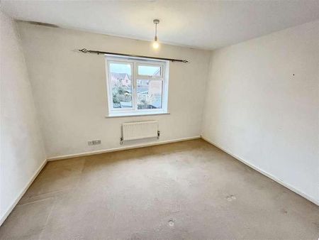 Camelot Way, Gillingham, SP8 - Photo 3