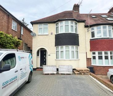 3 bedroom semi-detached house to rent - Photo 2