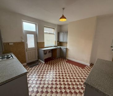 2 bedroom House To Let - Photo 4