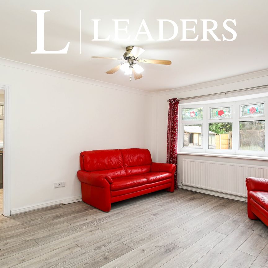 3 bedroom semi detached to rent Prince Edward Street, CW5 - Photo 1