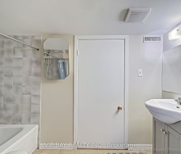 For Lease - 52 Athabaska Avenue, Toronto, Ontario - Photo 5