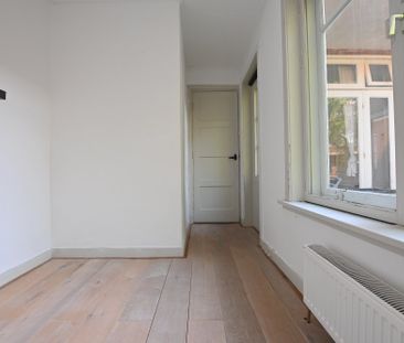 Studio, Floresplein - Photo 1