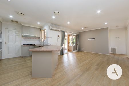 78 Lewis Luxton Avenue, Gordon ACT 2906 - House For Rent | Domain - Photo 2