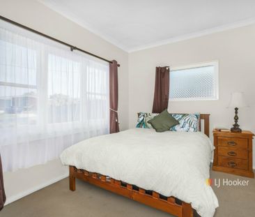 74 James Street, Devonport - Photo 3
