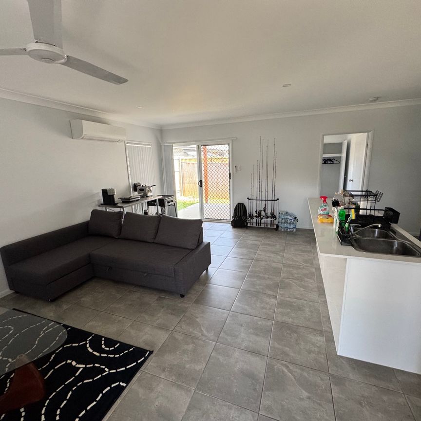 Park Ridge - Photo 1