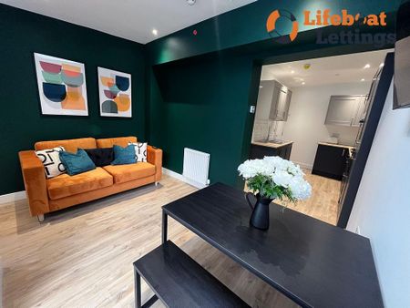 1 bedroom in a house share to rent - Photo 3