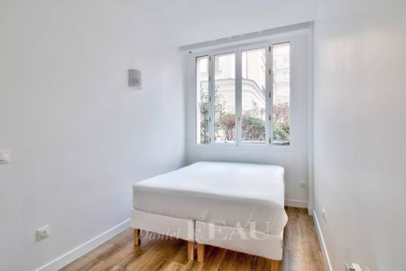 Location appartement, Paris 17ème (75017), 2 pièces, 29.3 m², ref 85283104 - Photo 5