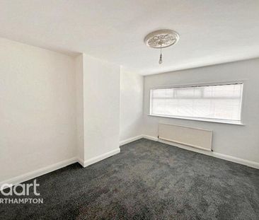 3 bedroom detached house to rent - Photo 2