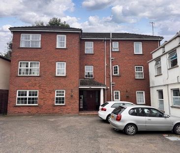 Apt 2 Ashley Court, 6-10 Ashley Avenue, Belfast, BT9 7NG - Photo 6