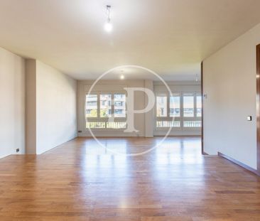 Penthouse for Rent in Turó Park - Photo 5