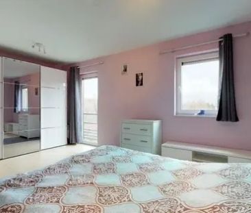 Ruim en licht appartement van 112 m² met 2 slaapkamers, keld - Photo 1