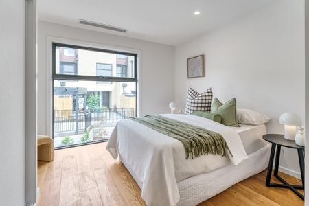 13 Bluebell Walk, Doncaster East VIC 3109 - Townhouse For Rent | Domain - Photo 3