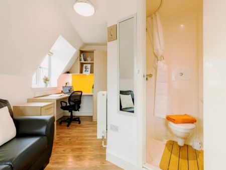 Top Floor Classic Studio - Photo 5