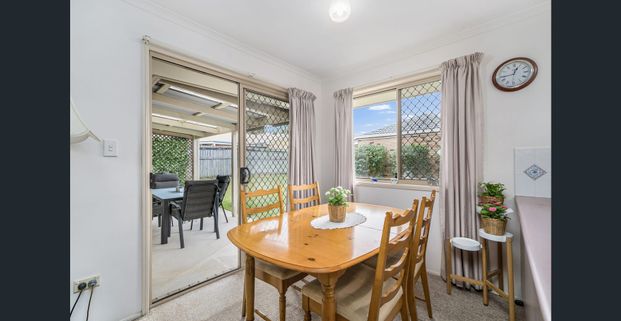 Fresh, Spacious & Well-Located 3-Bedroom Home in the Heart of Bray Park - Photo 1