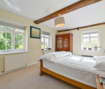 3 bedroom detached house to rent - Photo 4