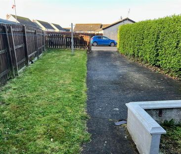 2 Castle Place, Carrowdore, BT22 2JJ - Photo 6