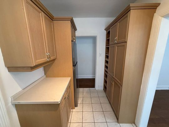 For Lease - 976 Avenue Rd Avenue Unit# main floor, Toronto, Ontario - Photo 1