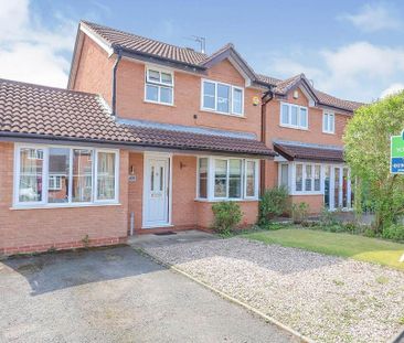 3 bedroom detached house to rent - Photo 2