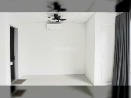 Rent Edelweiss @ Tropicana Gardens, Petaling Jaya Partially Furnished - Photo 4