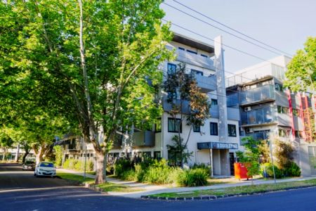 Medium 1 Bedroom - Photo 5