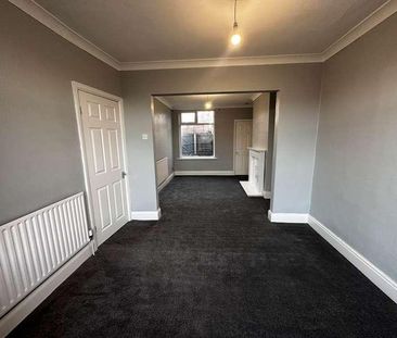 Littlefield Lane, Grimsby, DN34 - Photo 1