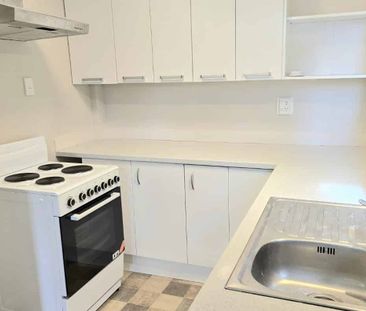TWO BEDROOM TOWNHOUSE - Photo 3