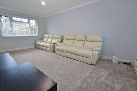 Kent Road, Woking, Surrey, GU22 - Photo 5