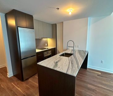 2060 Rue Peel, apt. 803 - Photo 1