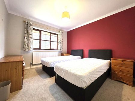 1 bedroom semi-detached house to rent - Photo 4