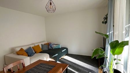 2 Zimmer-Wohnung in Zürich - Kreis 3 Triemli, möbliert, auf Zeit - Photo 2