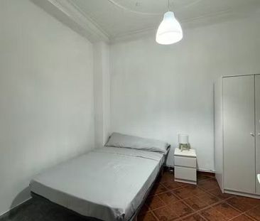 Carrer de Salamanca, Valencia, Valencian Community 46005 - Photo 5