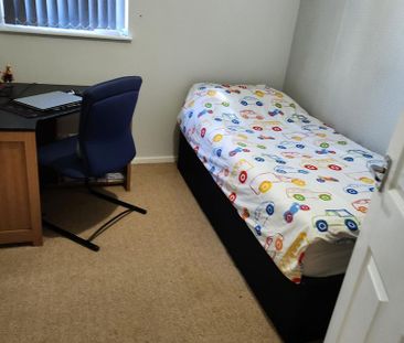 2 bedroom apartment to rent - Photo 5