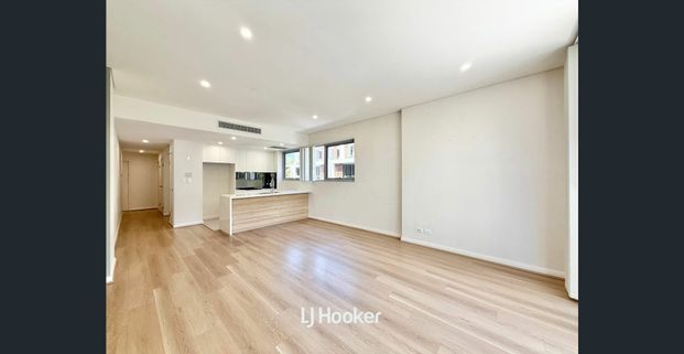 Bright and Spacious with a Study - Photo 1