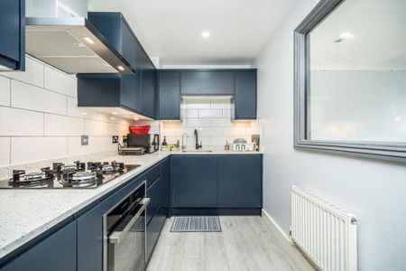 2 bedroom flat to rent - Photo 5